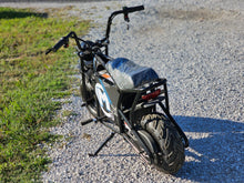 Load image into Gallery viewer, MotoTec 48v 1000w Electric Powered Mini Bike - Lee Motorsports