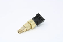 Load image into Gallery viewer, Sensor Fuel Pressure 100psi w/1/8-MNPT Adpt