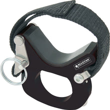 Load image into Gallery viewer, Canister Mount 1-3/8in Clamp Discontinued