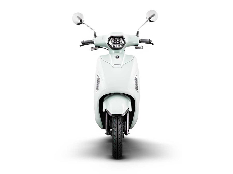 Scootstar Modstar 150 Scooter – 150cc Fuel Injected Commuter Scooter | Keyless Ignition, LED Lighting, 90+ MPG