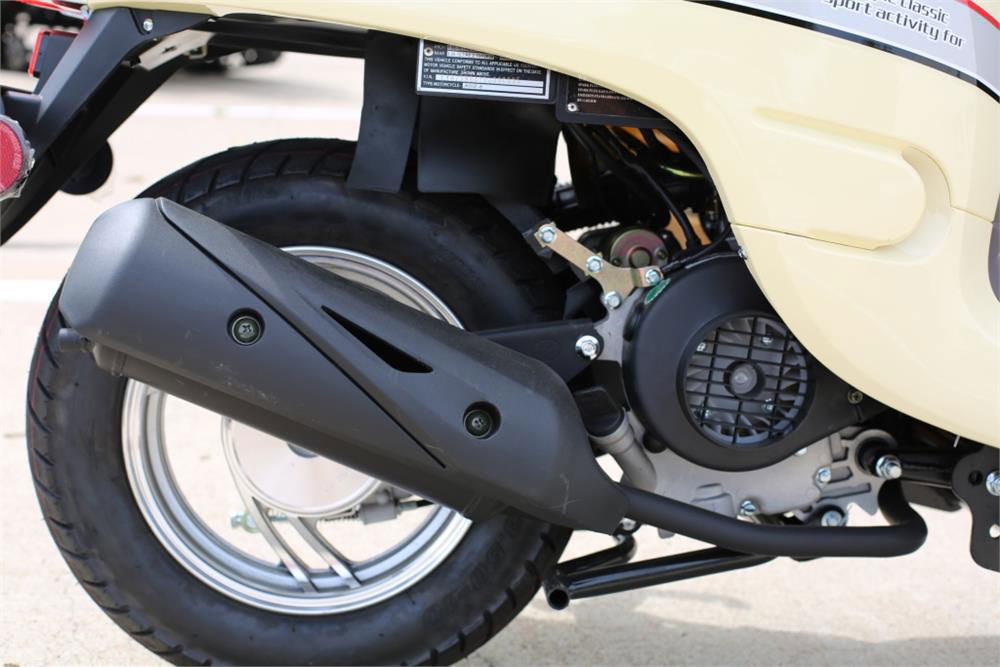 TrailMaster Sorrento 150cc Street Scooter