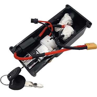 MotoTec 700w Trike Battery Cover with Flat Fuse & Key