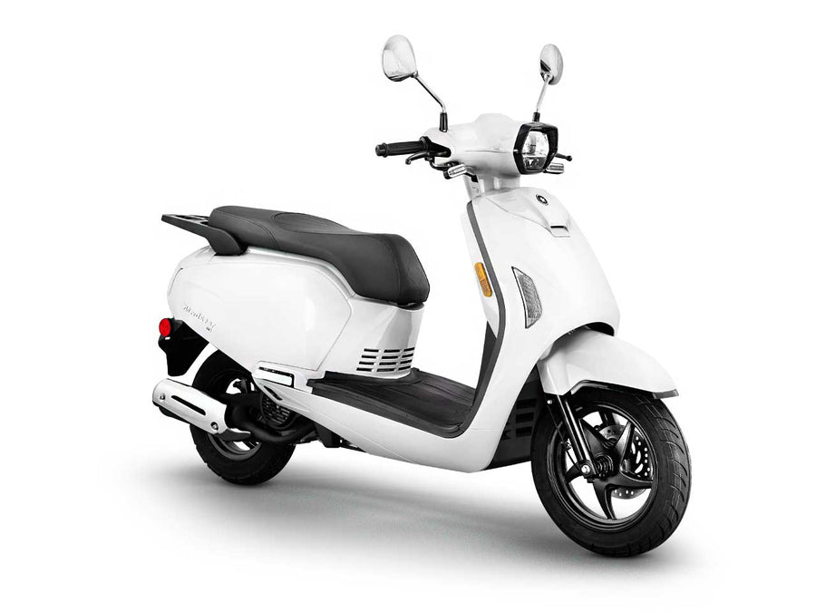 Scootstar Modstar 150 white scooter full side view 150cc commuter scooter